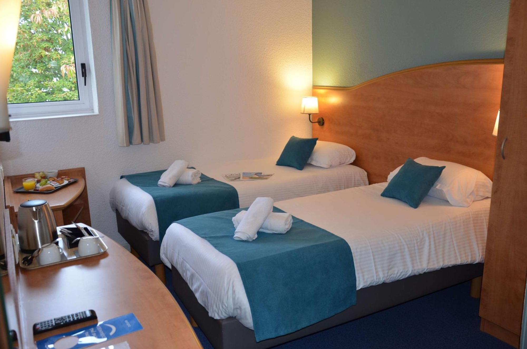 Brit Hotel Caen Herouville Exterior foto